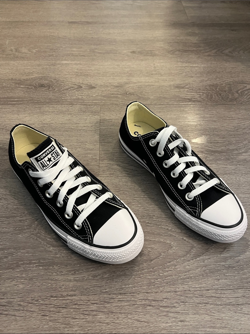 Brand New - Converse Chuck Taylor All Star Low Top Sneakers Black - Picture 3 of 4